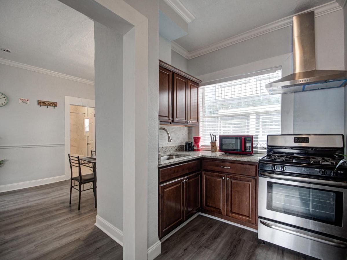 Modern Westshore Apartment Tampa Extérieur photo