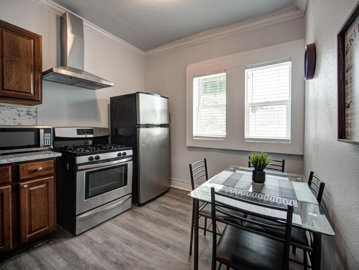 Modern Westshore Apartment Tampa Extérieur photo
