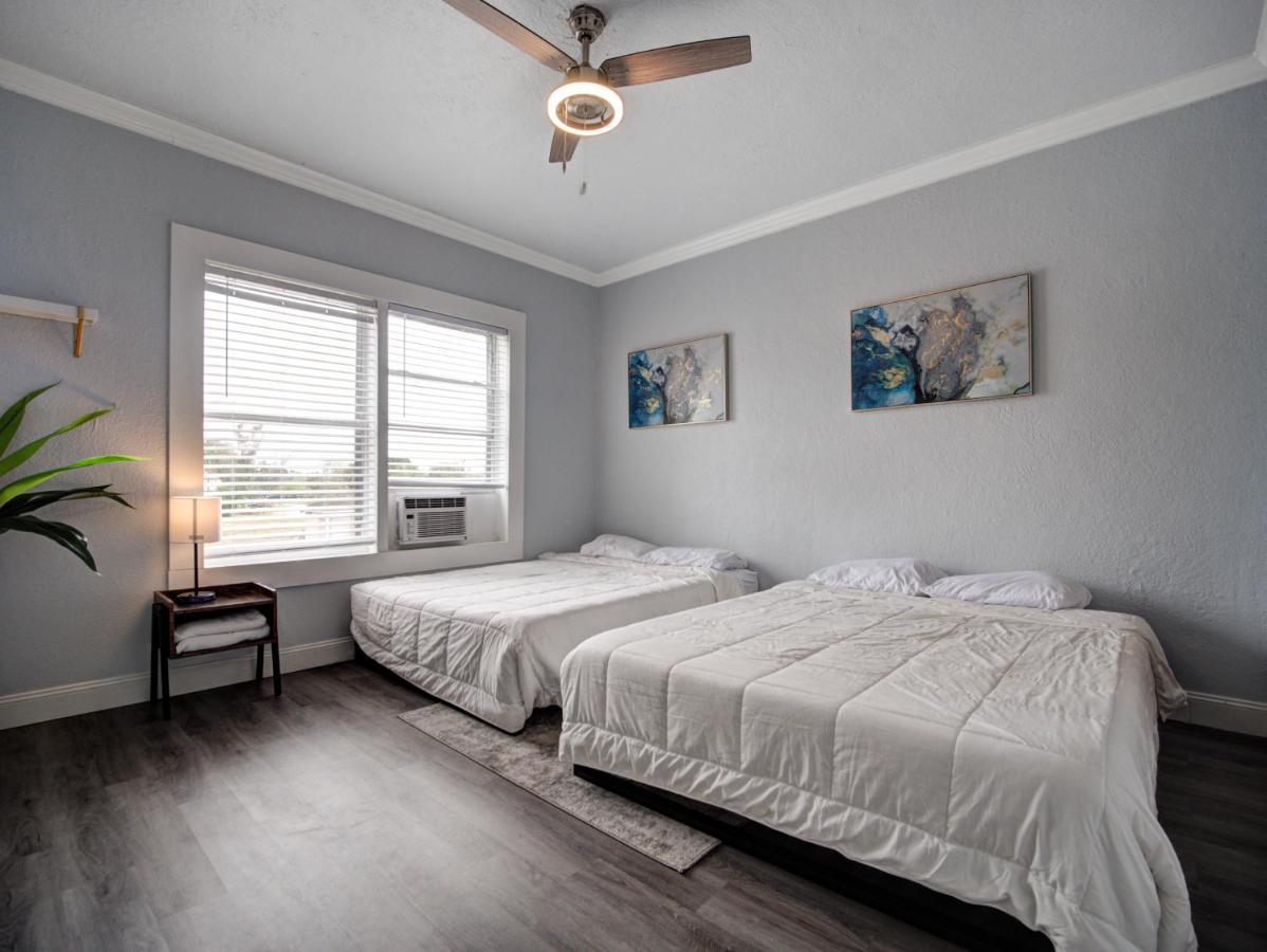 Modern Westshore Apartment Tampa Extérieur photo