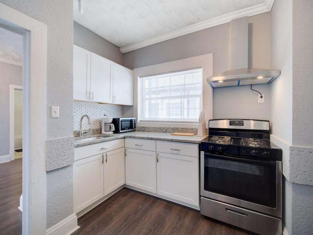 Modern Westshore Apartment Tampa Extérieur photo