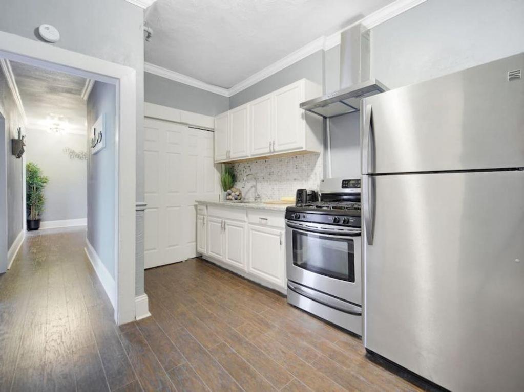 Modern Westshore Apartment Tampa Extérieur photo