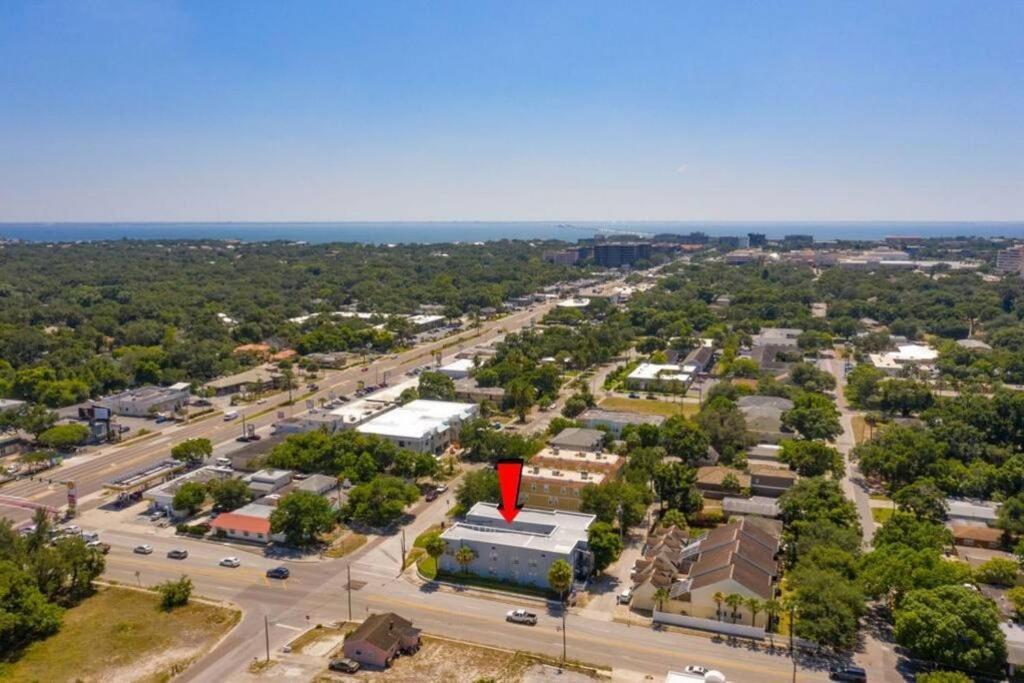Modern Westshore Apartment Tampa Extérieur photo