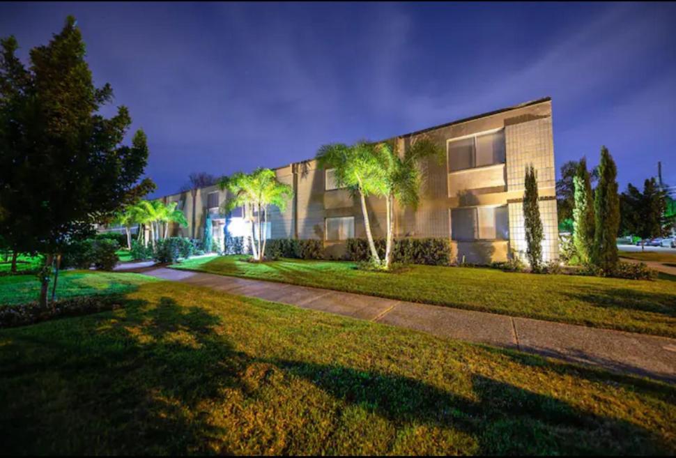 Modern Westshore Apartment Tampa Extérieur photo